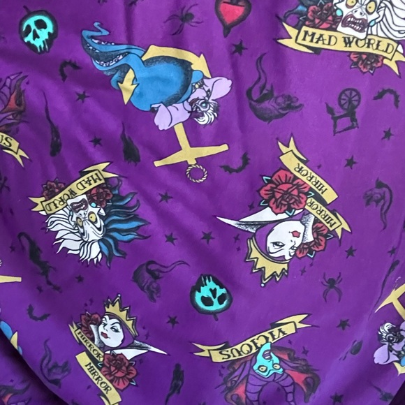 COPY - NWT Disney Villains one piece swimsuit size 3x - Picture 3 of 3